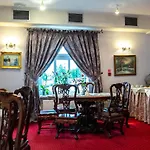 Hotel Rezydencja Hotel 3*